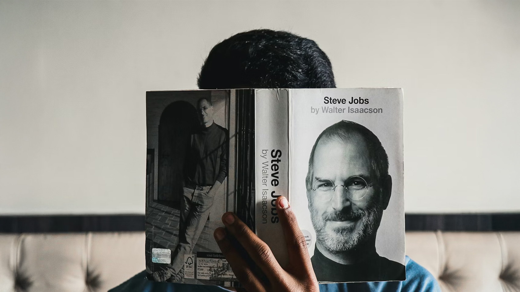 Sách tiểu sử Steve Jobs